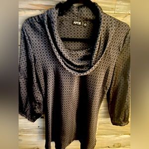 Apt 9 Size S Silky Black & Gray polkadot cowl neck blouse